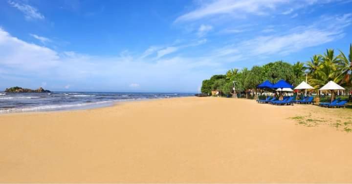 Ceylon Serenity Villas Beruwala Bagian luar foto